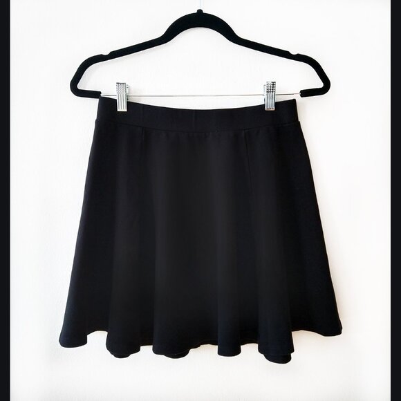 H&M Divided Black Skater Skirt, Women's M - Picture 1 of 5
